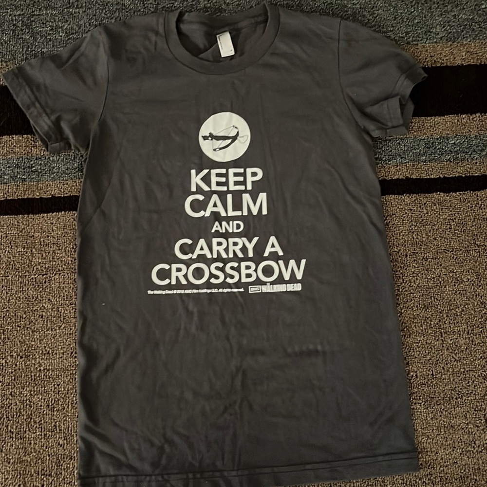 The Walking Dead Daryl Carry a Cross bow T shirt